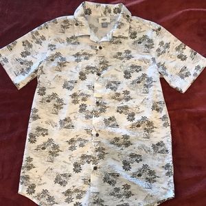 Old navy button down shirt